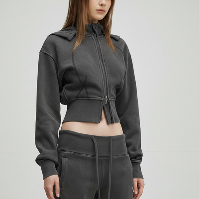 Three-quarter view darker gray